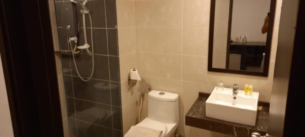 Summit Signature Hotel Oug Kuala Lumpur Esterno foto