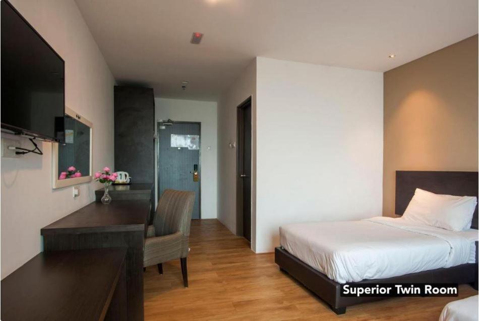 Summit Signature Hotel Oug Kuala Lumpur Esterno foto